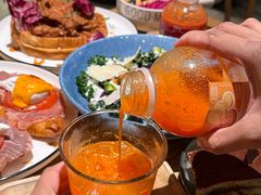 -Common Table · Brunch & Coffee