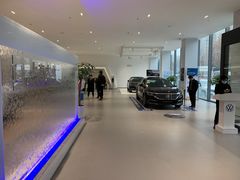 -陕西富源上汽大众4S店(明德门店)