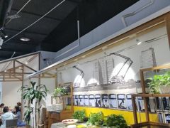 -渝信川菜 · 川味家常菜(财富购物中心店)