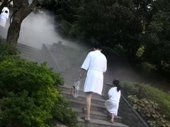 -七彩云南古滇温泉山庄