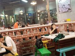 大堂-憨铁匠老火锅(龙岗万科里店)