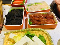 -蜀都小君肝串串香火锅(龙华旗舰店)