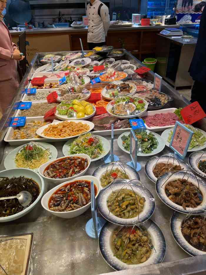日月明小渔村(周水前店)-"日月升,小船渔村,日月明三家主打大连菜的.