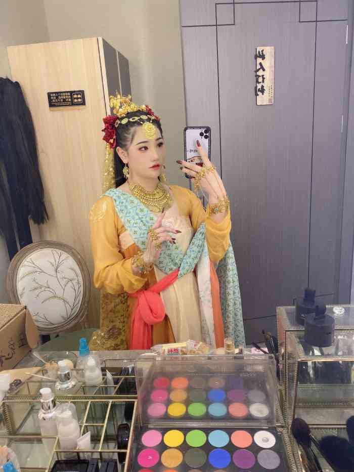 盘子女人坊中国风艺术摄影-"今天来到盘子女人坊拍照,第一次来,进门就