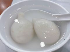 -老西白点心店