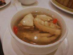 时令炖汤-唐宫海鲜舫