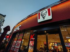 -王府井奥莱临潼小镇(临潼店)