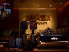 -LAVAZZA拉瓦萨咖啡(上海金融街店)