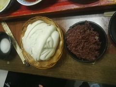 -蓝田九大碗民俗食府(蓝田店)
