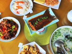 -美顺香食府鱼头老店(雪野湖店)