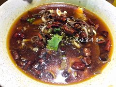 -亮欢寨酸汤鱼(沙冲路店)