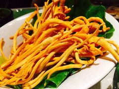 -一叶一世界·素食餐厅(锦华万达店)