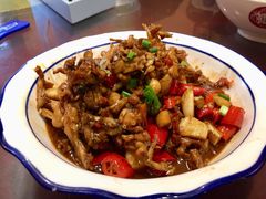 辣炒青蛙-传统菜农庄(皇姑路店)