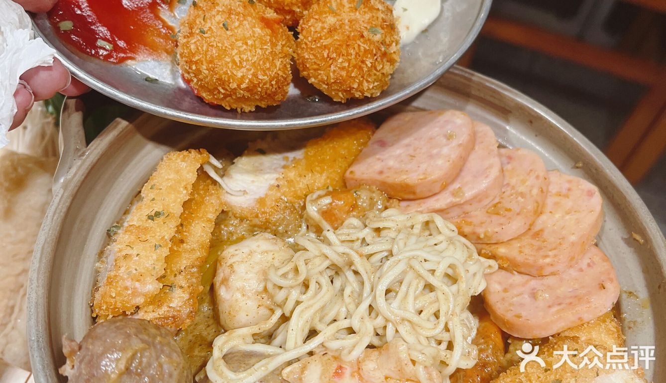 和朋友一起嘎嘎炫的粤式美食体验🍜✨