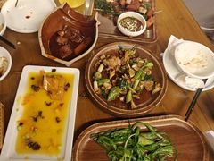 -隔壁老王·家常云南菜(花巷店)