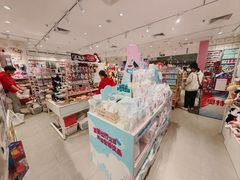 -名创优品(天河区正佳广场二店)