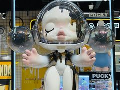 -泡泡玛特POPMART(上海环球港店)