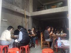 -陈老添美食店(宝华路店)