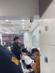 -镁连社·美联社