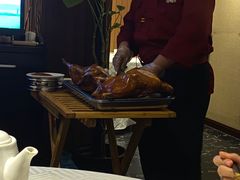 -湖庭壹品鸭王·传统北京烤鸭·别墅私房菜·庭院宵夜(江宁店)