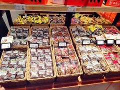 零售区-来伊份(前进西路万象汇店)