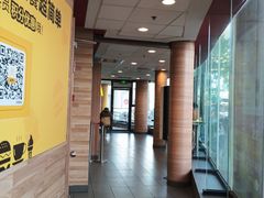 -麦当劳(虹梅路地铁站店)