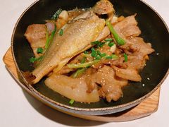 金皮葱头嫩焗黄鱼-水天堂西餐厅(绿宝广场店)