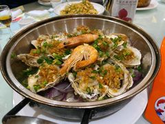 蒜蓉海鲜拼盘-阿喆私房菜(西五路店)