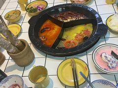 -巴卤社老火锅(四平店)