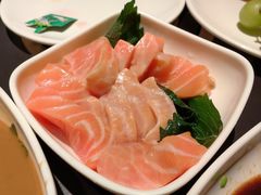 -钱小奴海鲜自助黑金店(杭州滨江龙湖店)