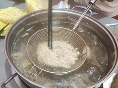 -官塘陈记鱼生·潮汕砂锅粥·牛肉火锅(潮枫路总店)