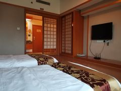 -华山御温泉度假村