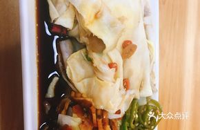 Corn and Pork Egg Rice Noodle Roll
