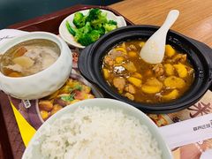 黄焖栗子鸡饭-真功夫(北京西站店)