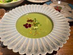 牛油果与西兰花奶油果蔬汤-格鲁·秀色Georgia’s Feast