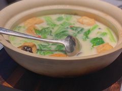鱼汤煮时蔬-柿合缘新京菜(国金中心商场店)