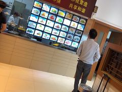 -侬佳蒸菜馆(听潮店)