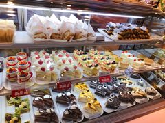 -樱花糕坊(凯德广场店)