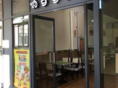 -枫叶小镇奥特莱斯
