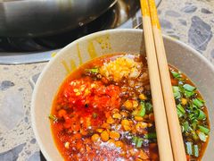 -肖肖酸萝卜鱼火锅(总店)