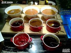 -岷山饭店-芝芝自助餐厅