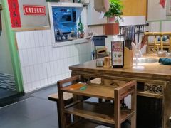 -巴卤社老火锅(财富店)