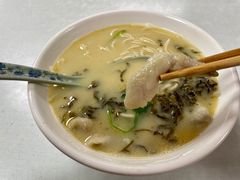 -明呈黄鱼面馆(斜土路店)