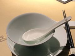 -穹六人间 people 6(岳阳路店)