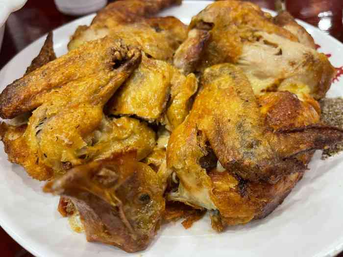 春和楼-"菜品味道不错!但价格较高,挣外地人钱.环."-大众点评移动版