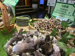 -黔蘑菇四季餐厅(观山湖店)