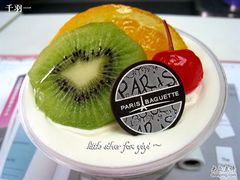 水果蛋糕杯近照~-巴黎贝甜(五道口店)