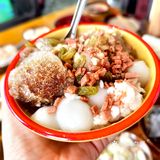 连续两天排队，终于炫到嘴里