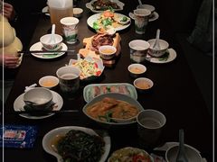 -大头虾越式风味餐厅(光明广场店)