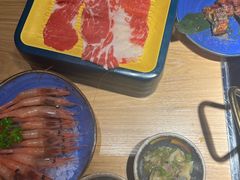 -枝魯枝魯自助料理